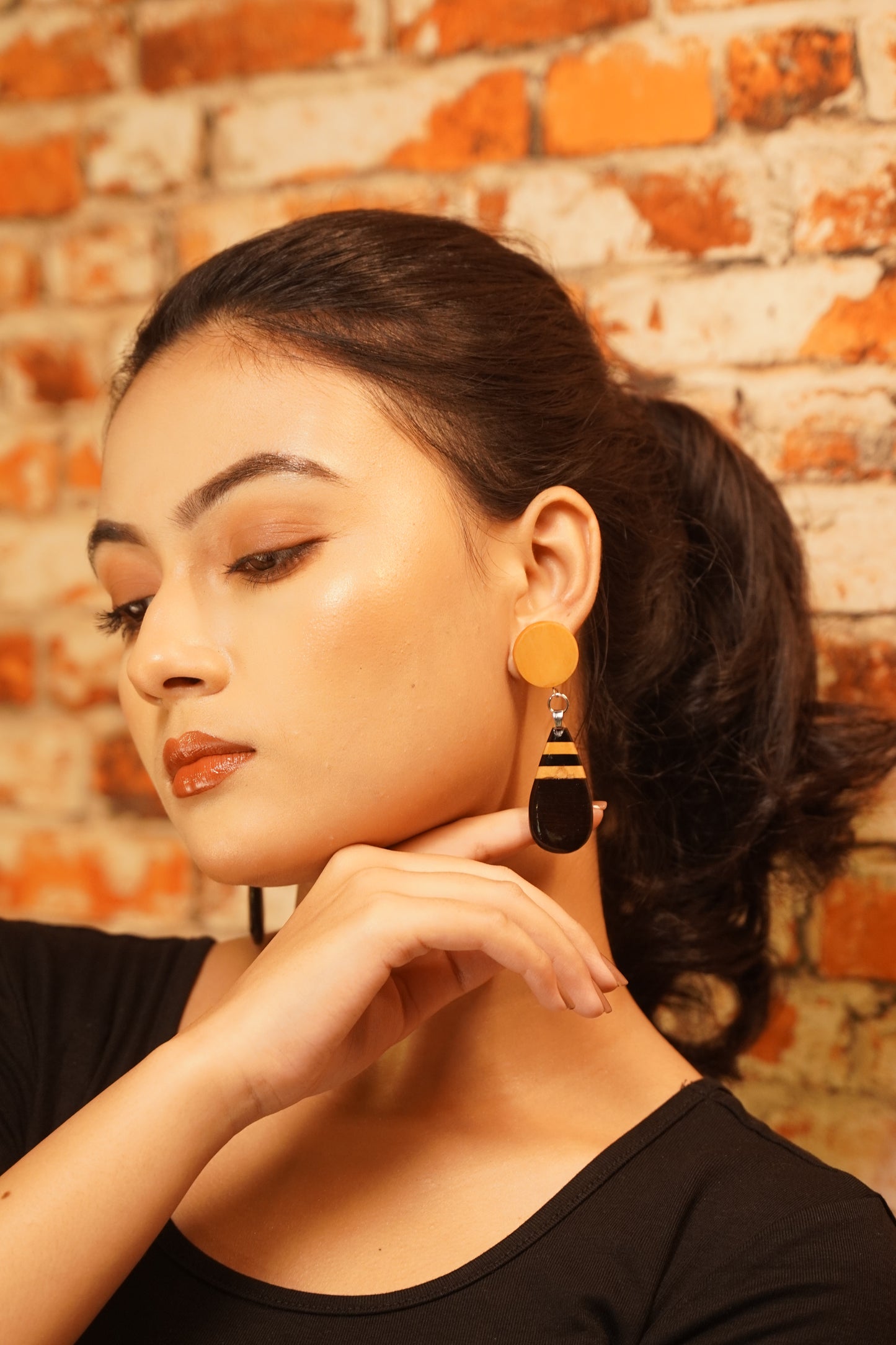 Amra Wooden Earrings