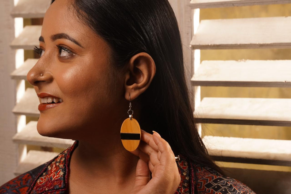 Sudha handcrafted Boxwood and Ebony earrings, about 10 g a pair