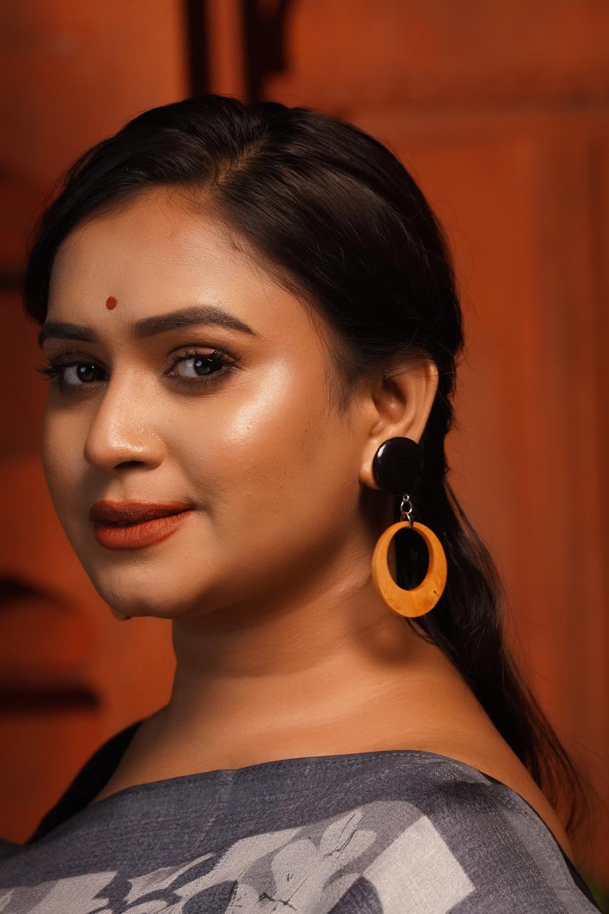 Mahira Wooden Earrings