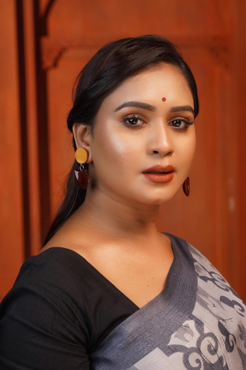 Vasanta Wooden Earrings