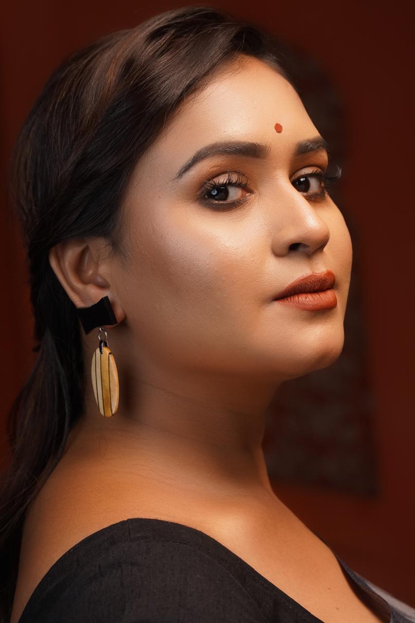 Amaya Wooden Earrings