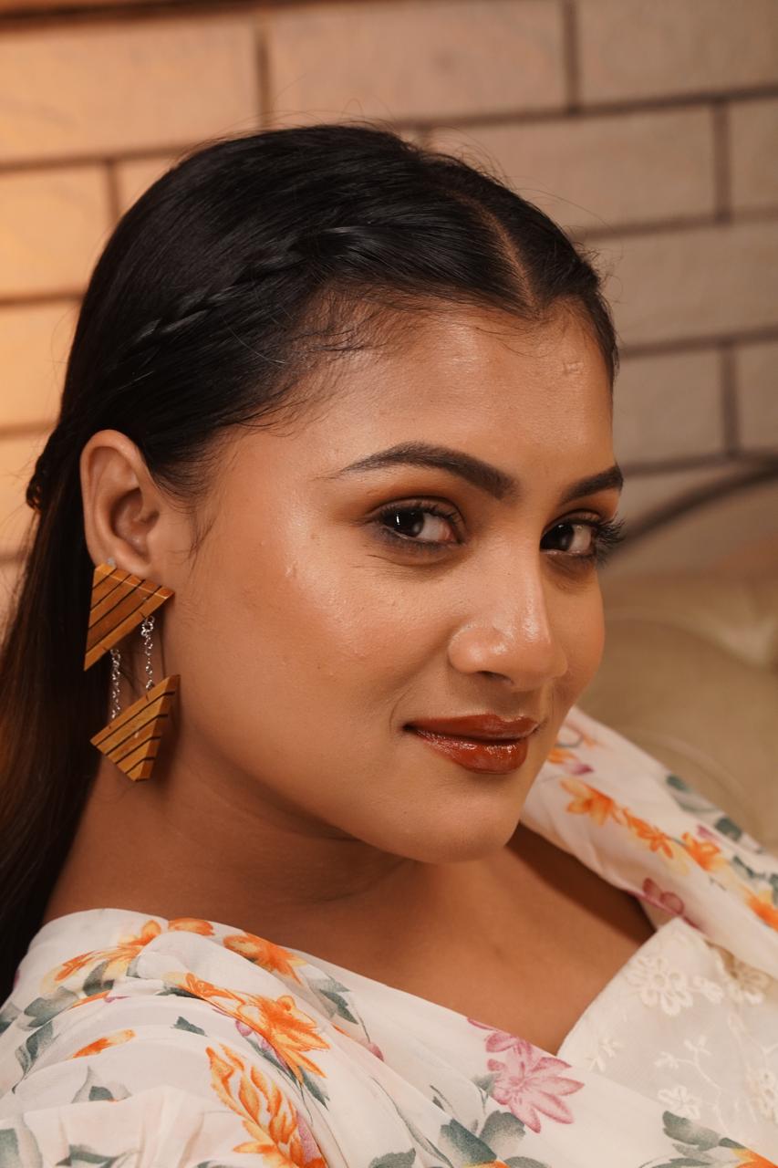Druhini Wooden Earrings