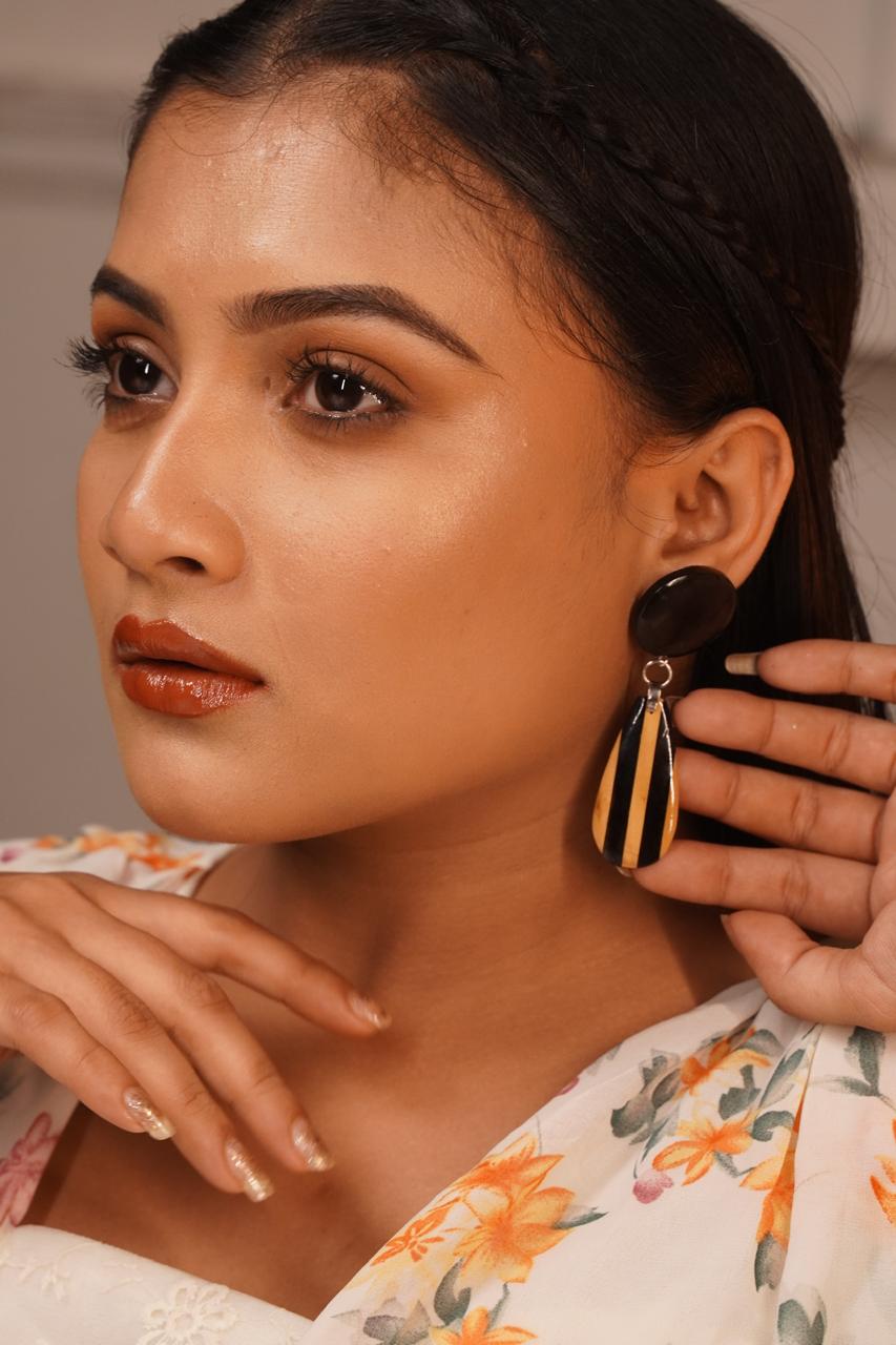 Shalini Wooden Earrings