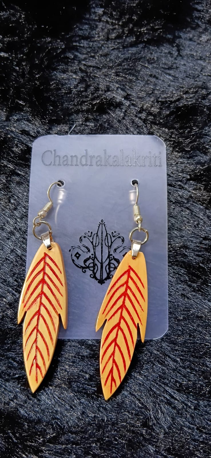 Taru Wooden Earrings – Hand-Carved Boxwood Leaf Drop Earrings