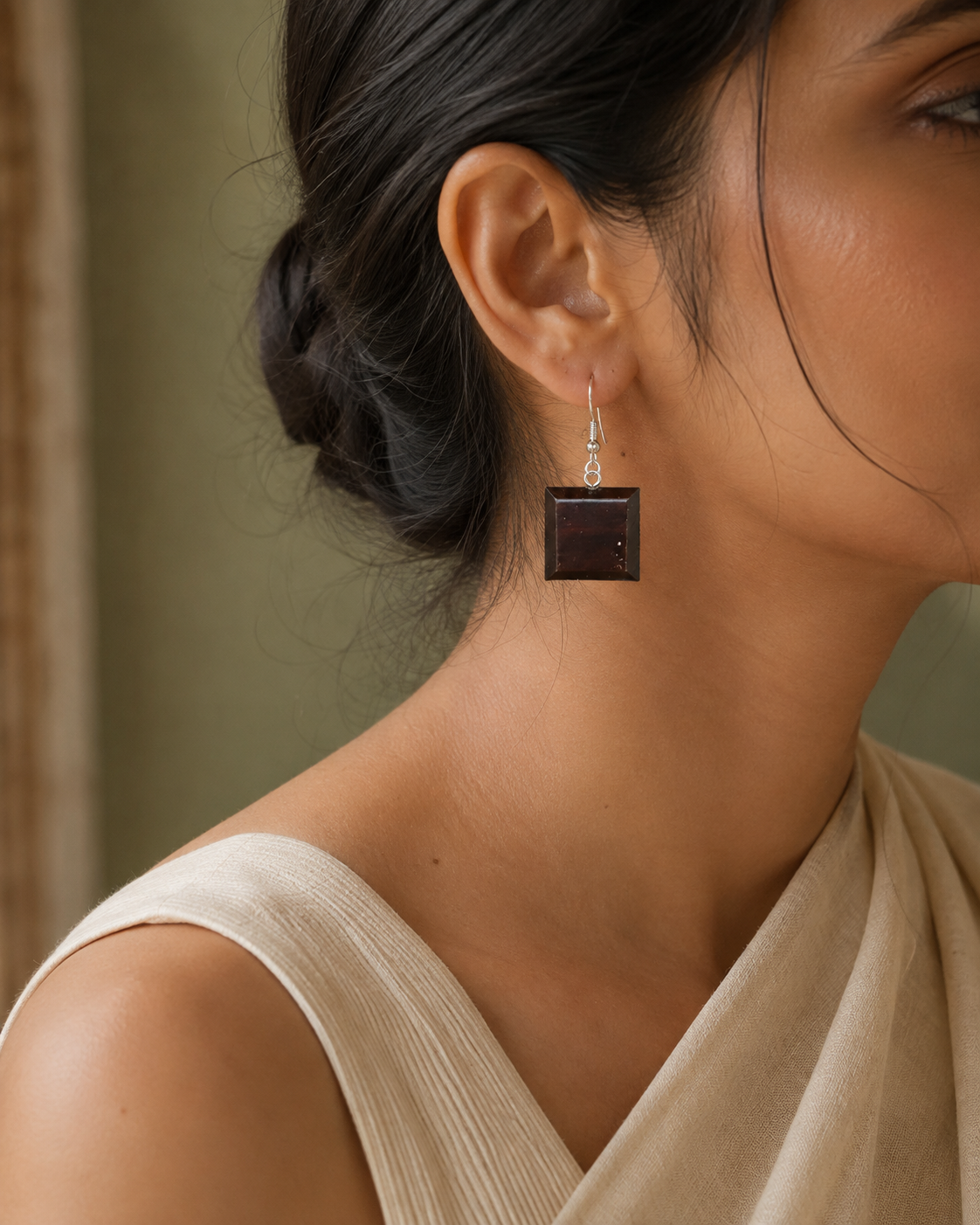 Varga Wooden Earrings – Bevelled Ebony Square Drop Earrings