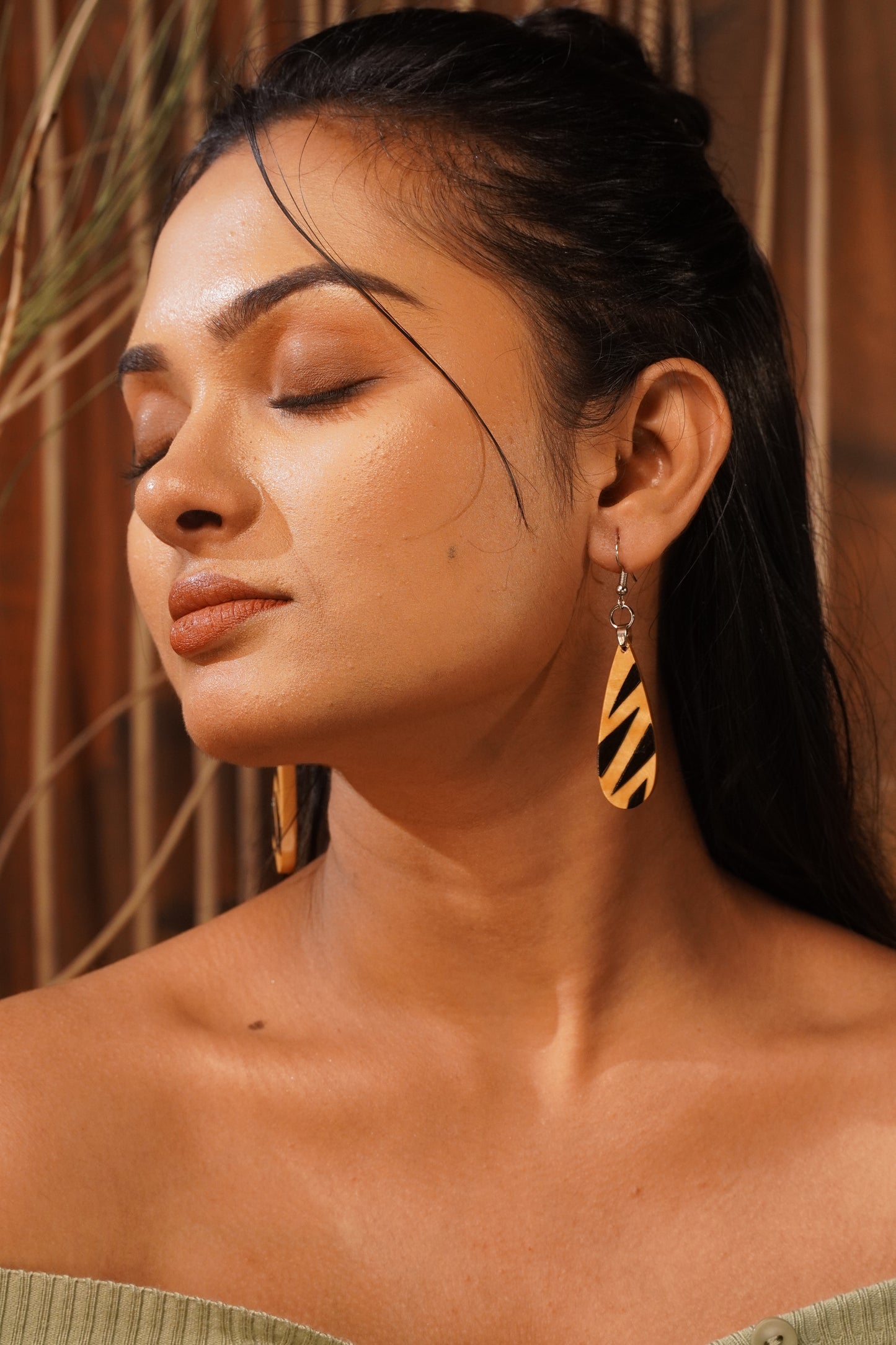 Ishvari Wooden Earrings