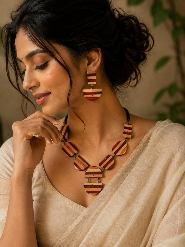 Usha Wooden Jewellery Set – Graduated Padauk & Boxwood Half-Round Necklace with Earrings - Chandrakalakriti